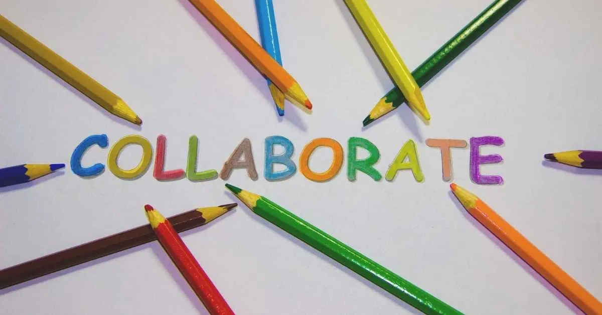 How to Encourage Peer Collaboration in Learning?