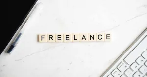 Building a Freelancing Career While in College: Dos and Don’ts