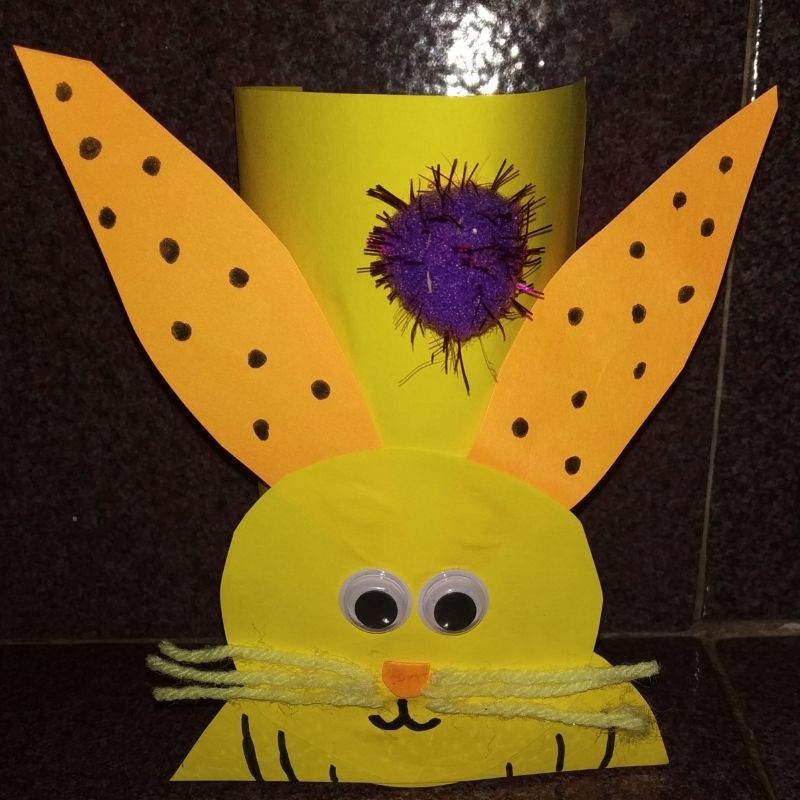 Bunny Pen Stand Using Tissue Paper Roll - SchoolMyKids