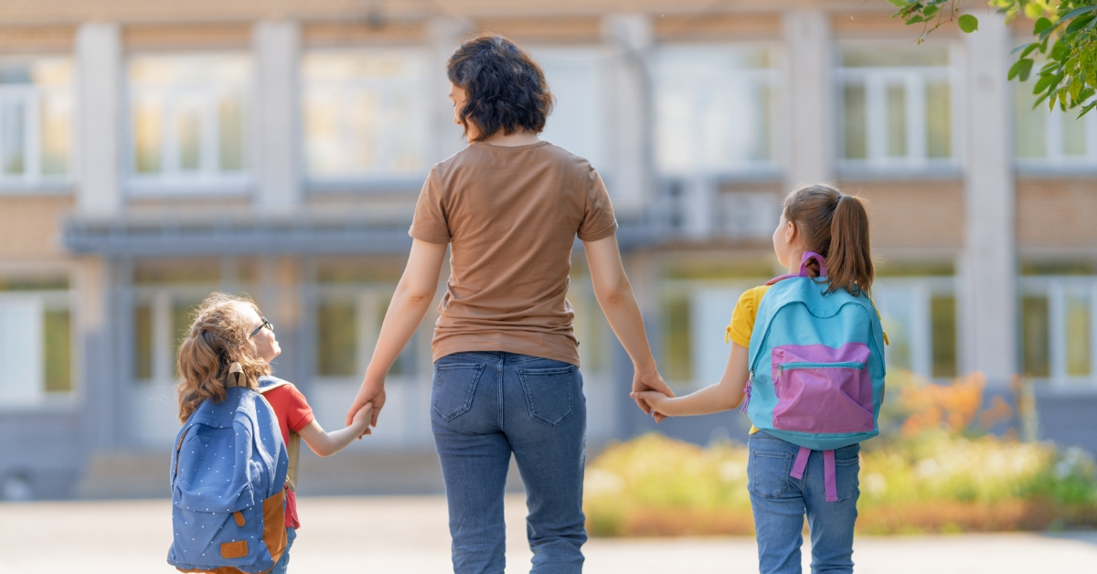 Navigating the New School Transition: A Guide for Parents